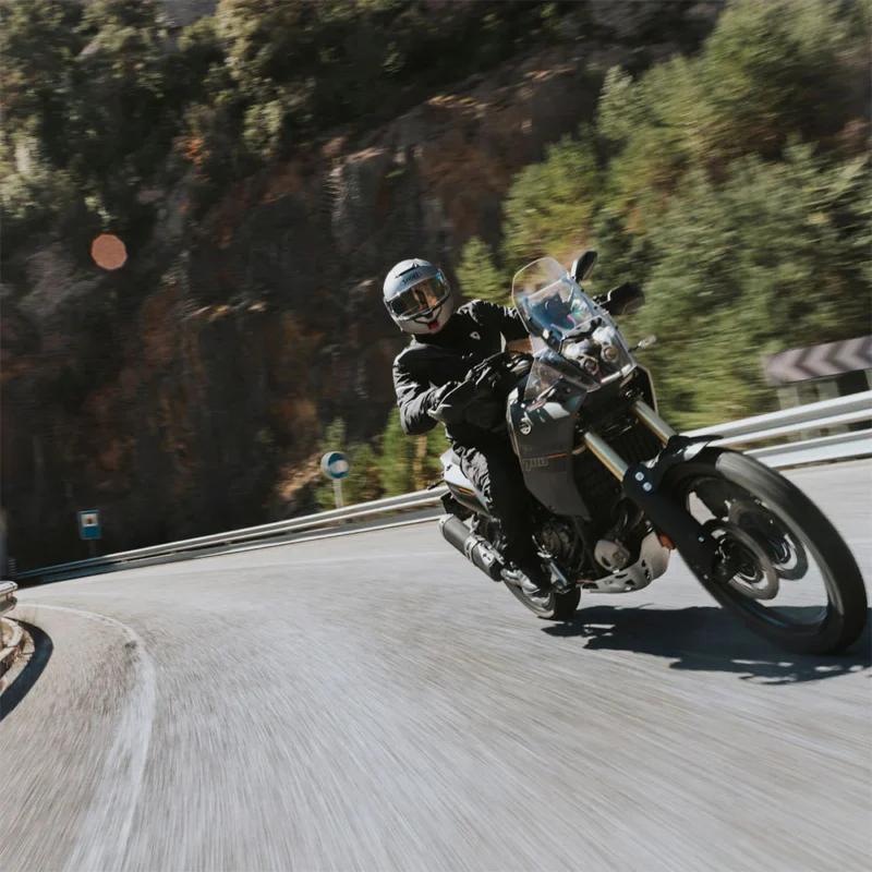 NEOTEC 3 / Casco SHOEI